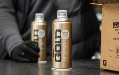 Аерозольна фарба для декору металевих поверхонь