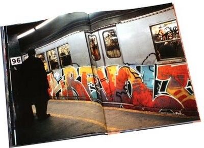 Книга Subway Art - 25th Anniversary Edition низька ціна