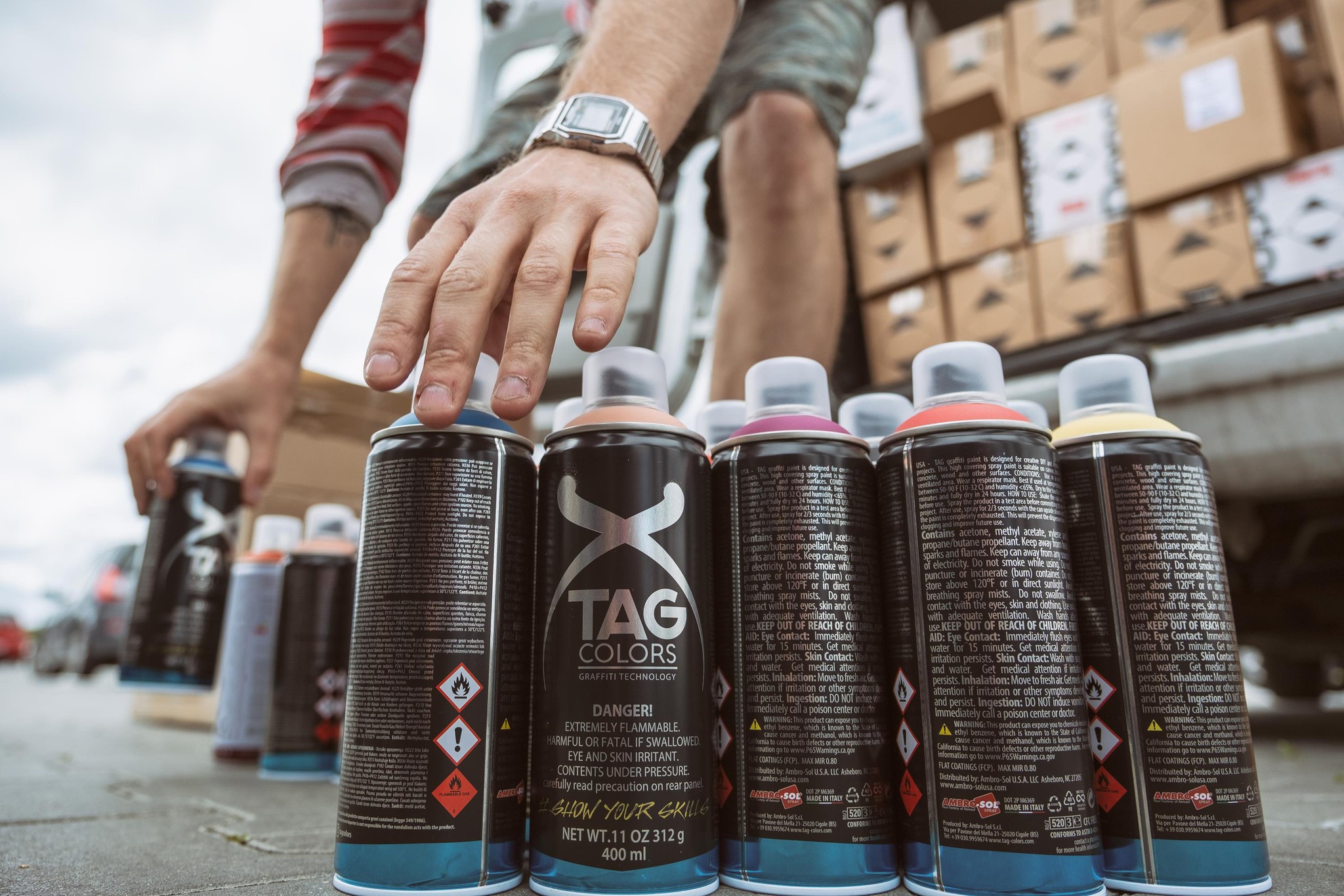 Графіті магазин львів, балончики для графіті, графіті маркери, графіті література, фарба для графіті, стікери для графіті в cans.com.ua