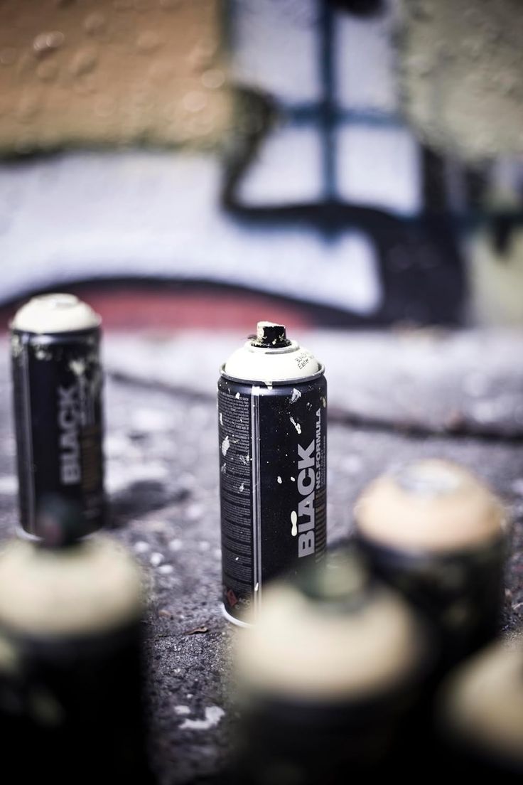 Купити montana black, montana cans, montana фарба, montana spray paint, black montana, montana-cans в графіті шоп CANS COM UA