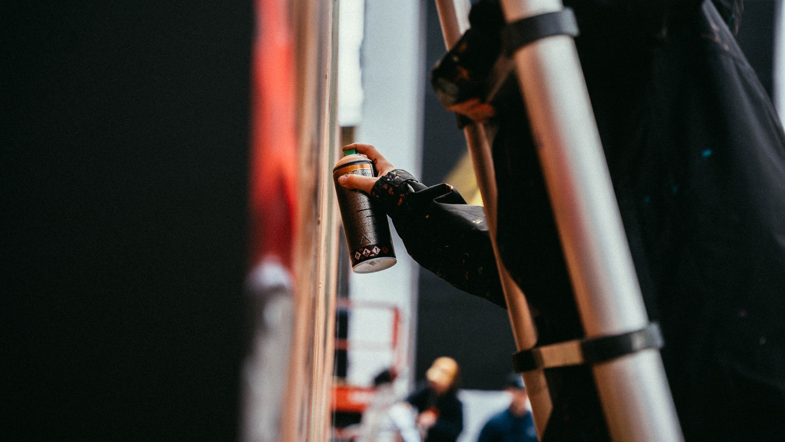 Купити montana black, montana cans, montana фарба, montana spray paint, black montana, montana-cans в графіті шоп CANS COM UA