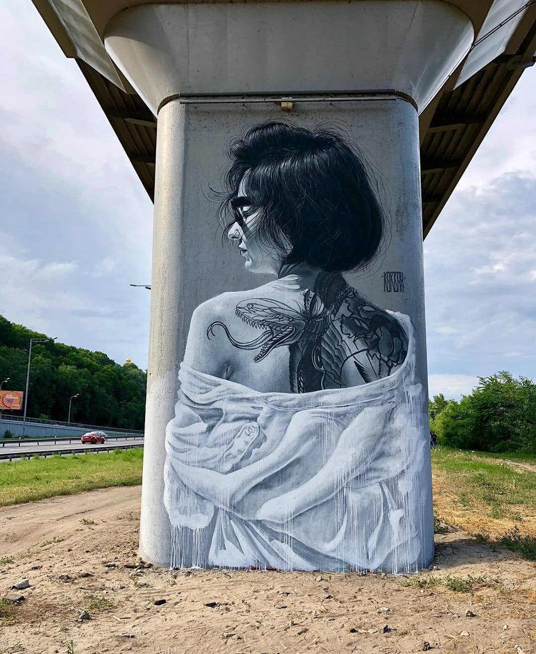 Аерозольна фарба - купити балончик для графіті