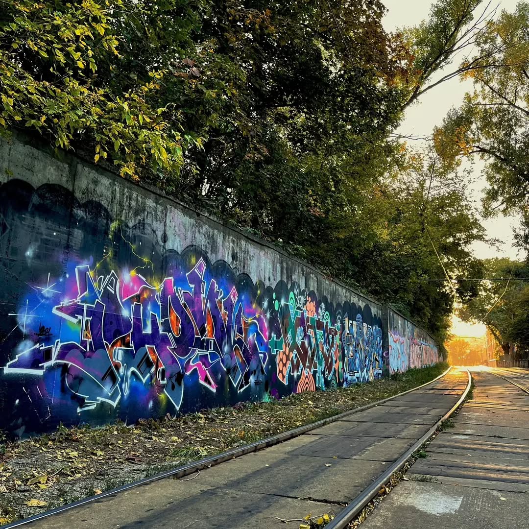 Аерозольна фарба - купити балончик для графіті