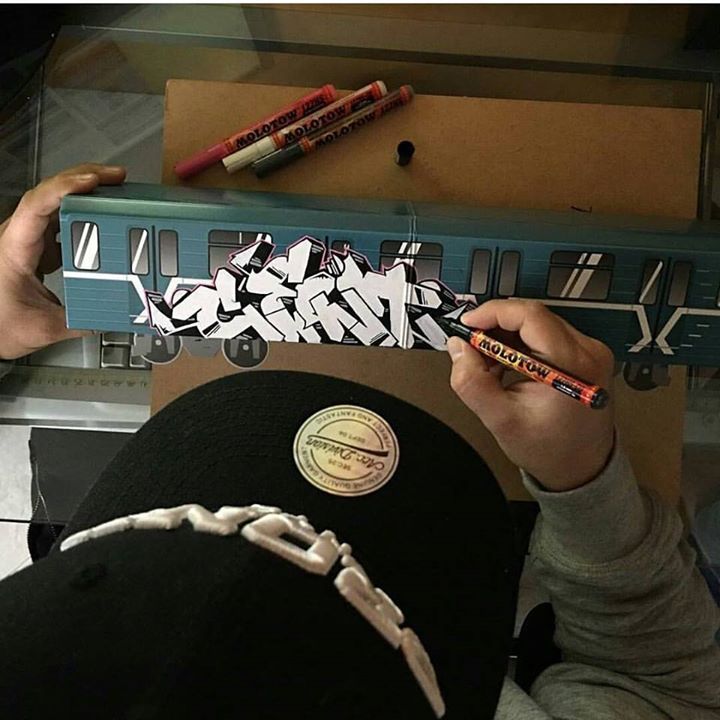 Купити в CANS SHOP магазин графіті - маркери для графіті, вуличні маркери, акварельні маркери, акрилові маркери, каліграфічні маркери, маркери на спиртовій основі, маркери для скетчів