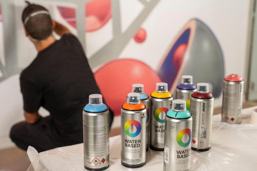 Кенс - графіті шоп, балончики для графіті, фарба для графіті, акрилова фарба в балончиках