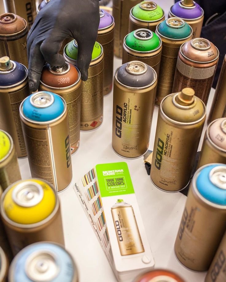 Графіті магазин CANS - аерозольна фарба для металу, аерозольна фарба для декору металевих поверхонь, фарба в балончиках метал, спрей-фарба метал купити, декоративна фарба для металу балончик