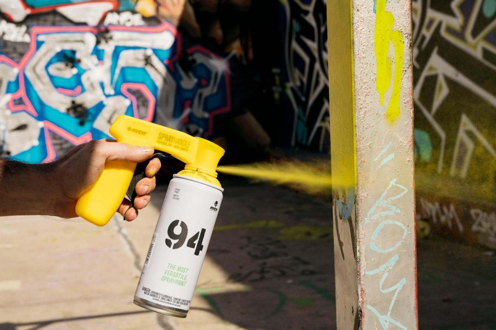 Купити в CANS - MTN SprayHandle, фарбопульт для балона, насадка на балончик, аксесуар для аерозольного балона МТН94