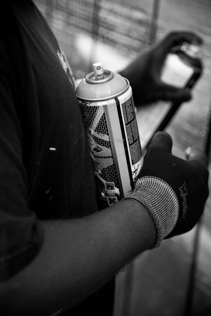 Кенс шоп - професійні матеріали для графіті від cans.com.ua: широкий вибір фарб і маркерів, ексклюзивні товари та спільнота митців