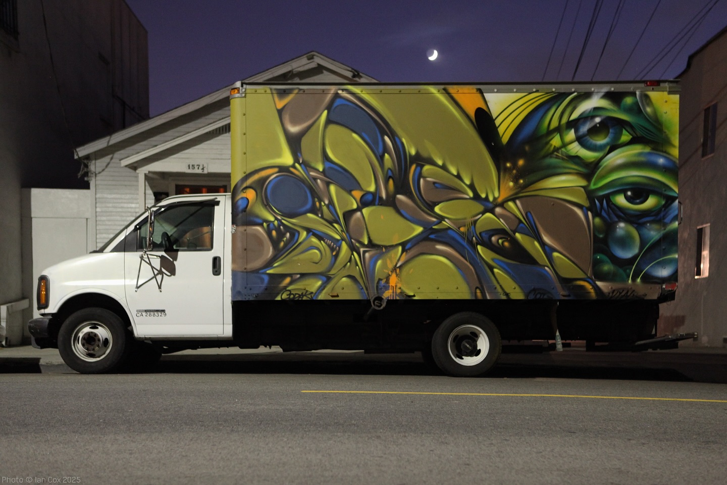 Сans com ua - графіті магазин, купити montana black, молотов маркер, фарба монтана